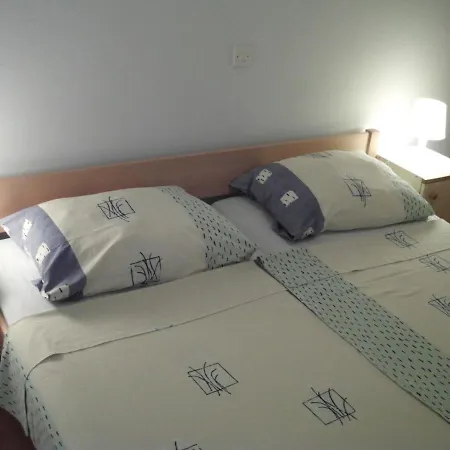 Apartment With Parking Space Pinezici, Krk - 15269