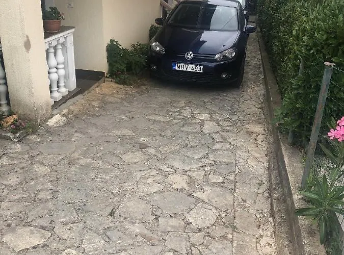 With Parking Space Pinezici, Krk - 15269 Apartamento